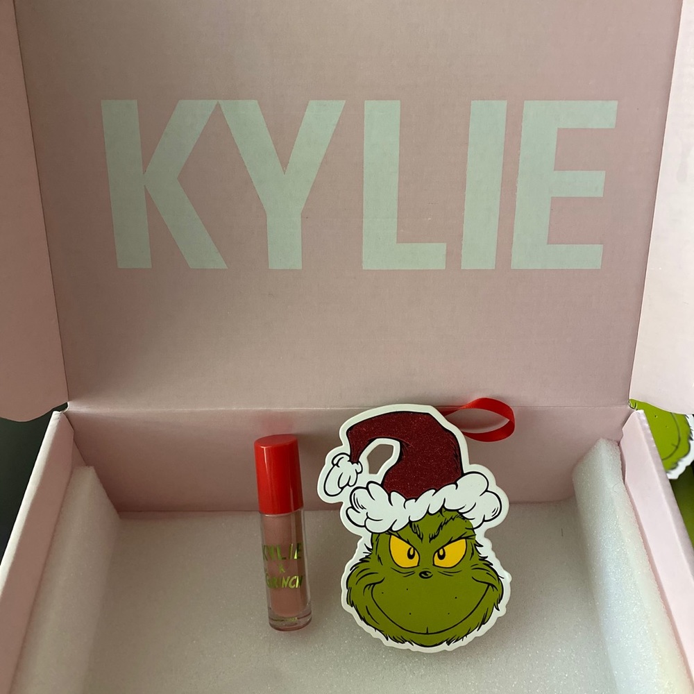 KYLIE COSMETICS X THE GRINCH Lip Gloss